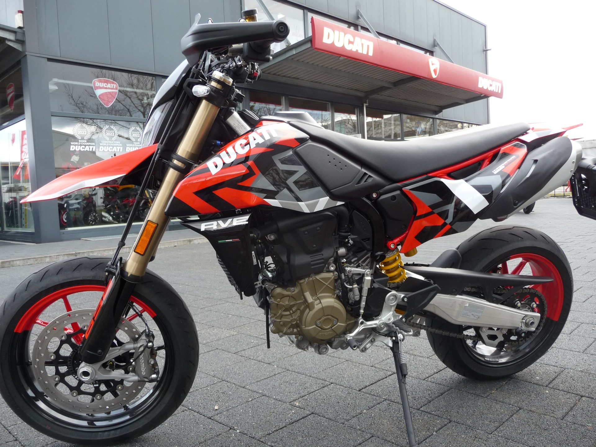 DUCATI Hypermotard 698 Mono RVE-image-1