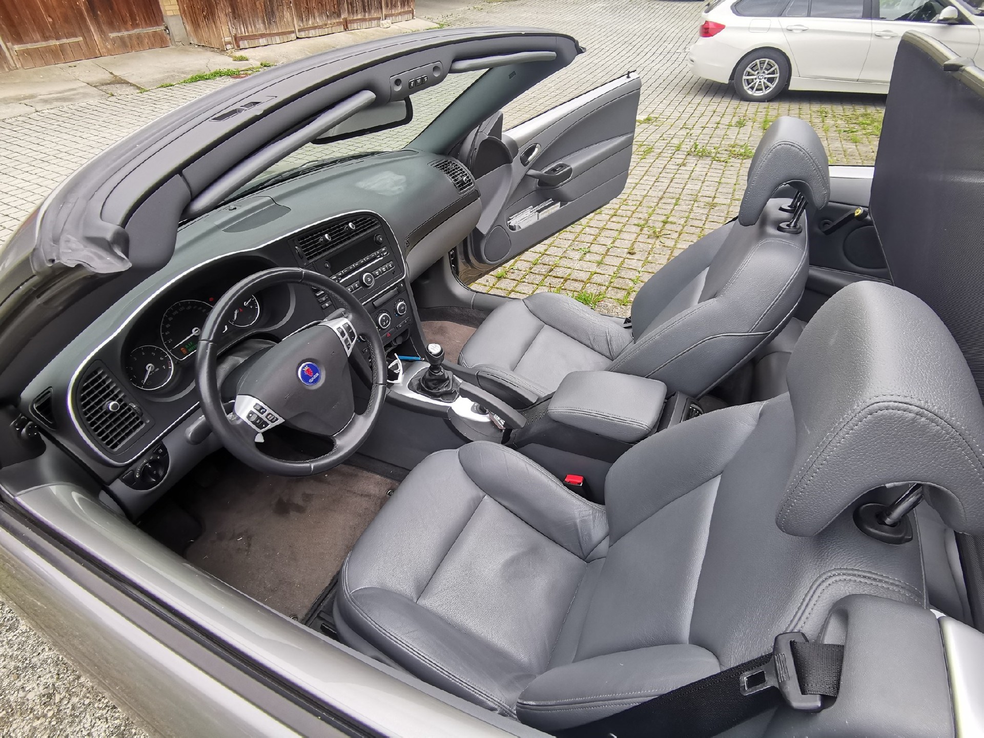SAAB 9-3 2.0 Anniversary-image-2
