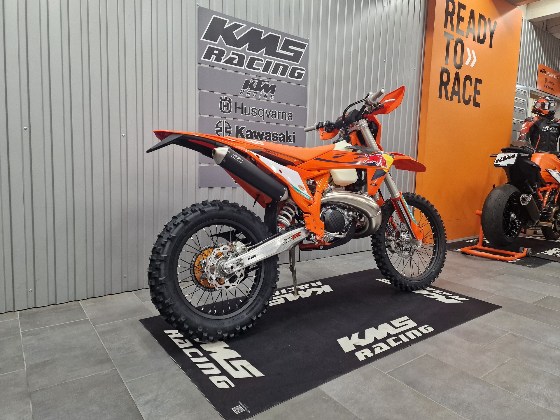 KTM 300 EXC Champion Edition-image-2