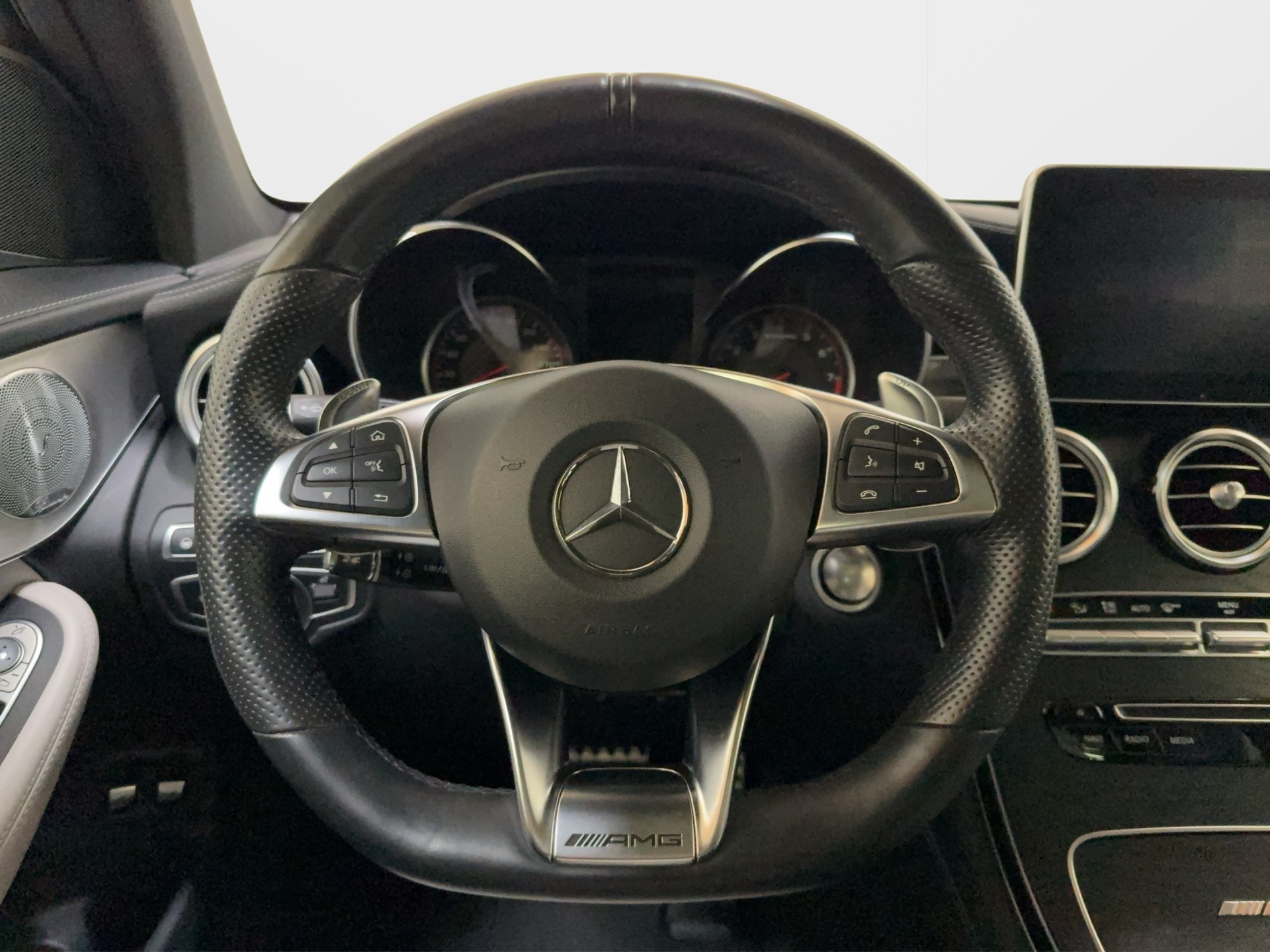 MERCEDES-BENZ GLC 63 S AMG 4Matic+ 9G-Tronic-image-20