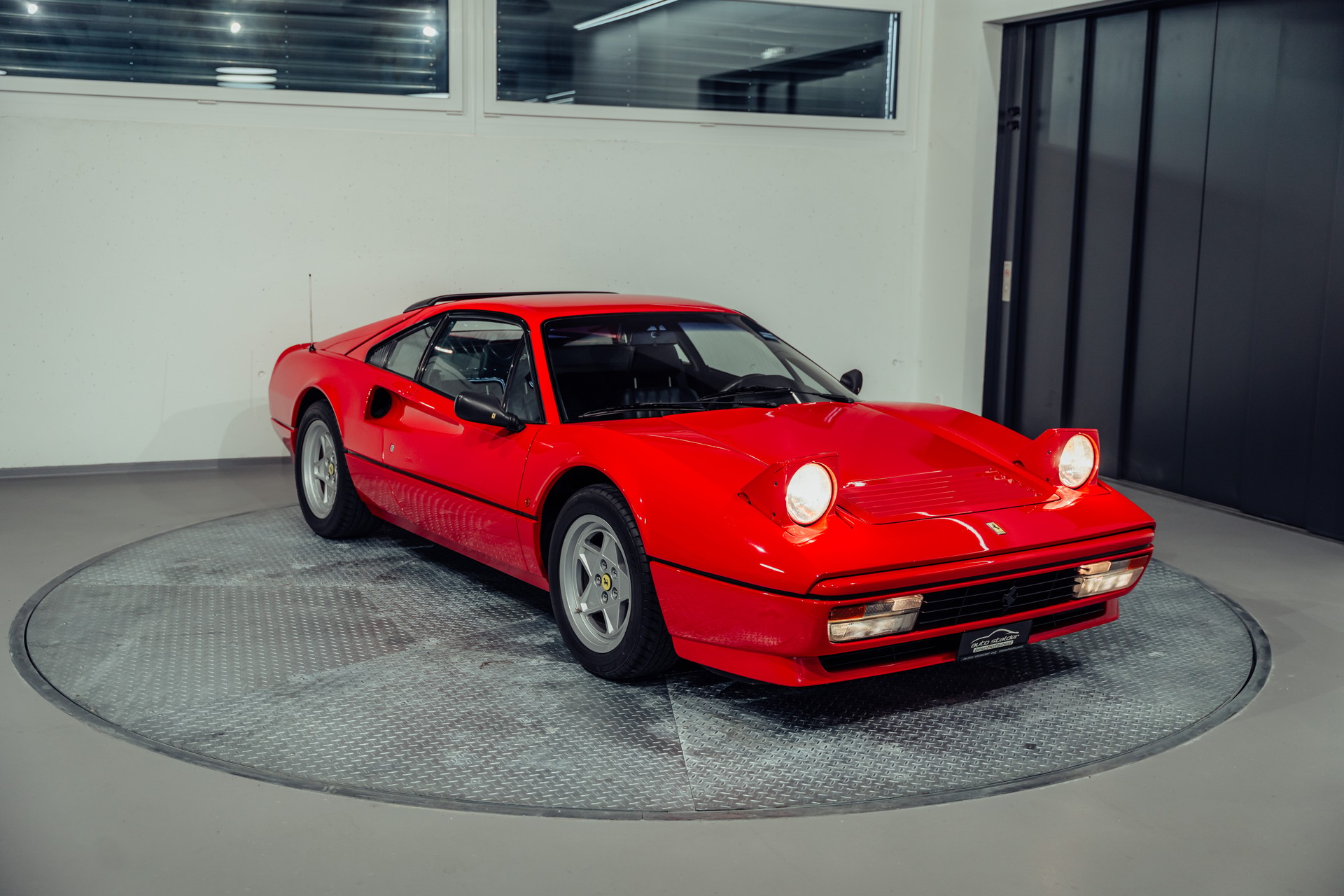 FERRARI 328 GTB-image-13