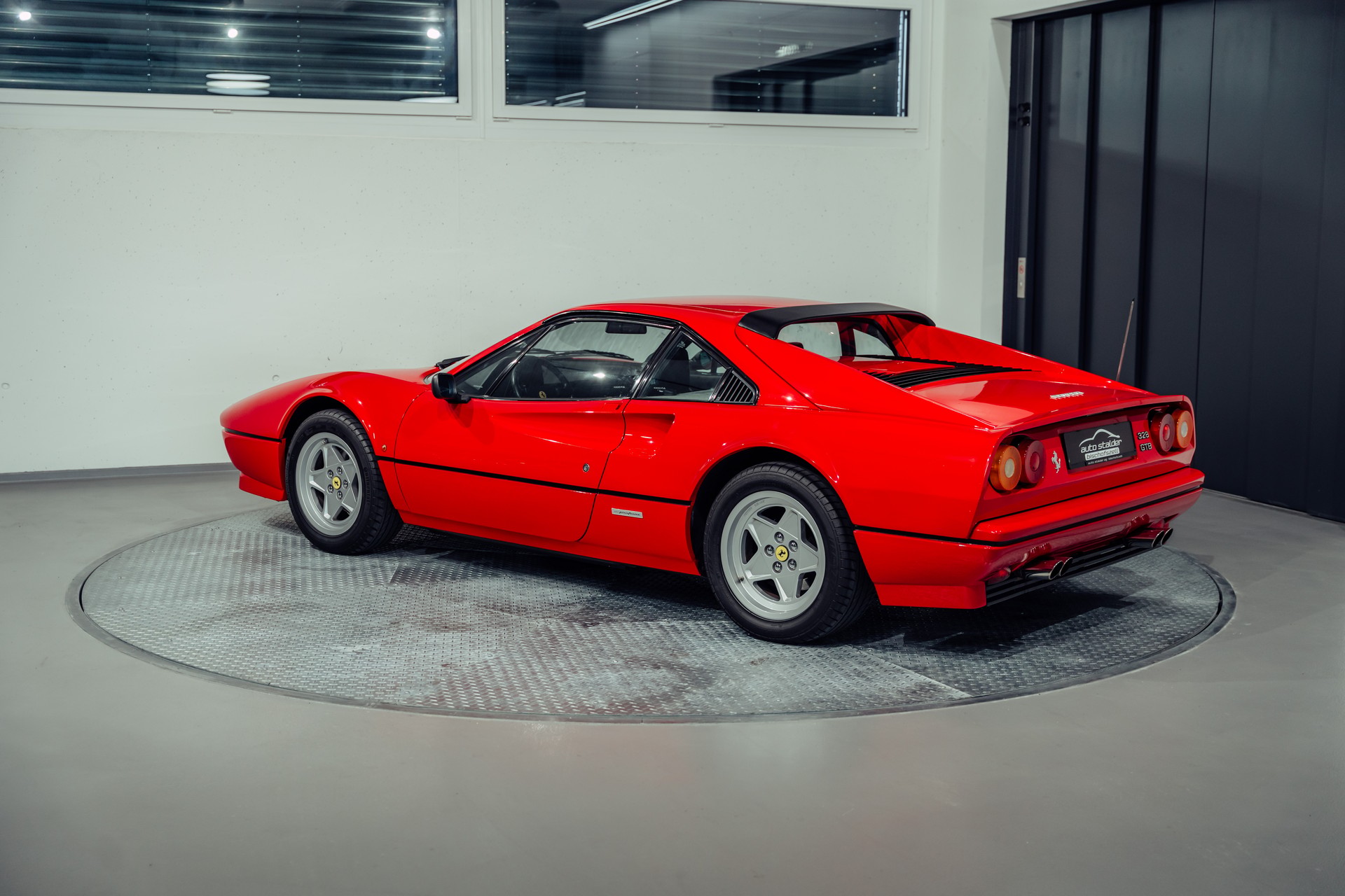 FERRARI 328 GTB-image-9