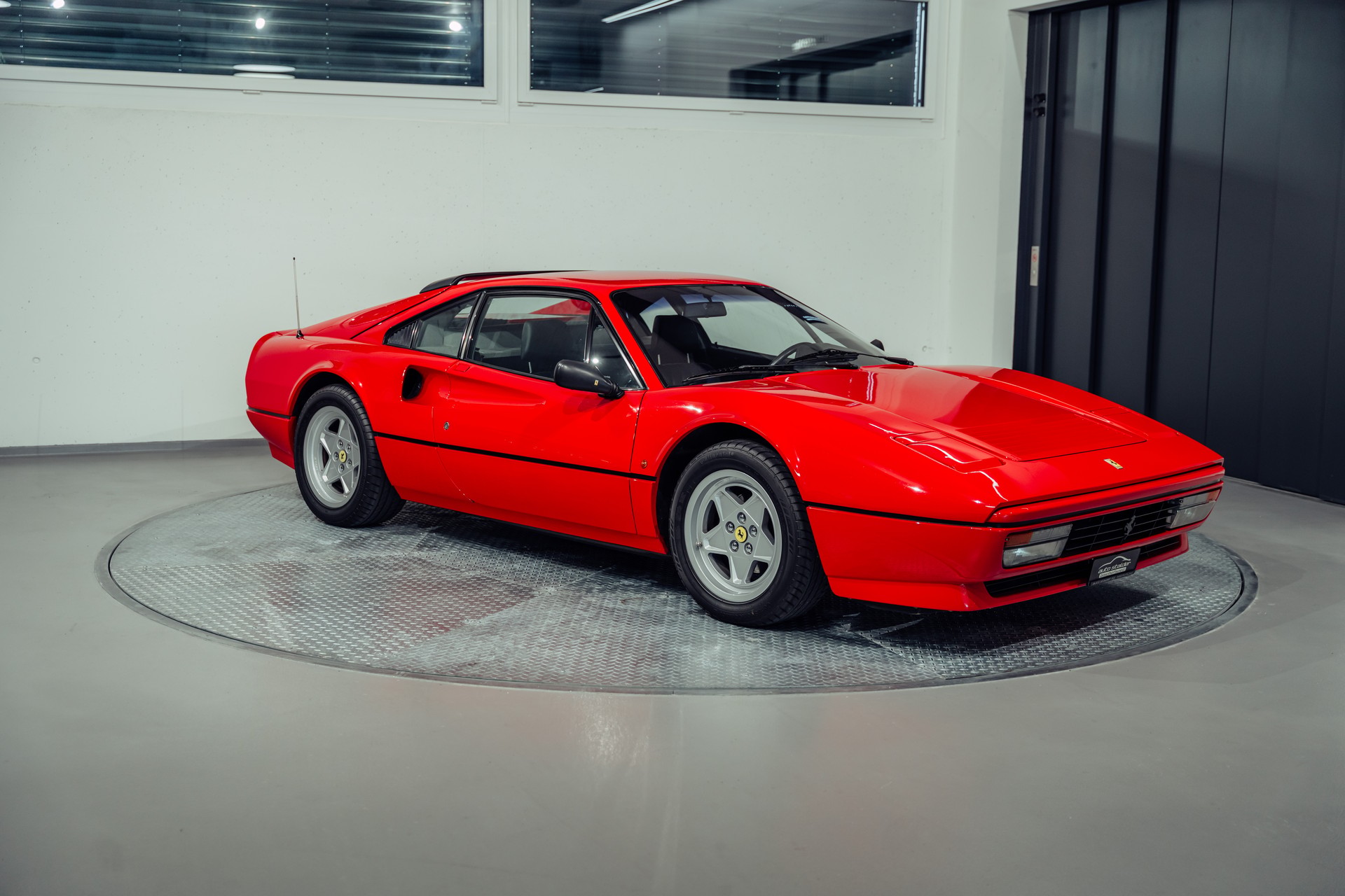 FERRARI 328 GTB-image-5