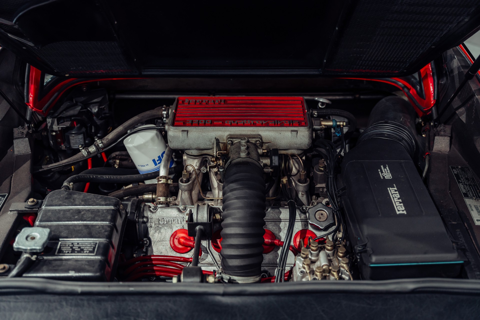FERRARI 328 GTB-image-12