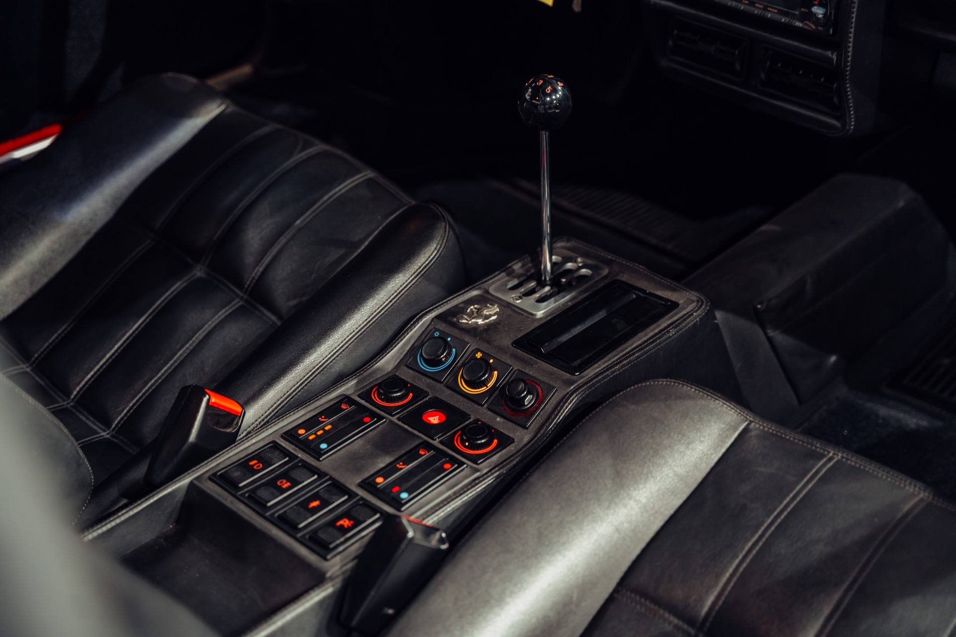 FERRARI 328 GTB-image-16