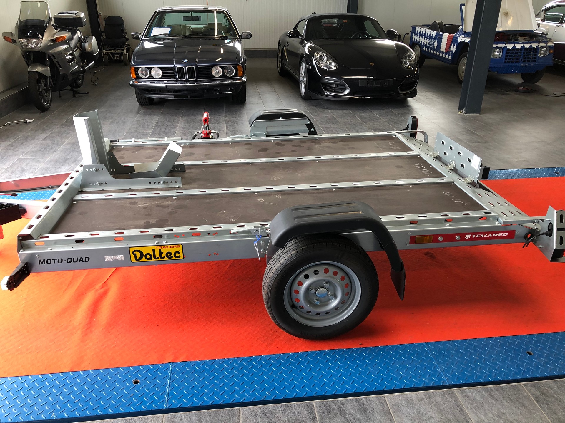 TEMARED Moto-Quad-showroom-element-2