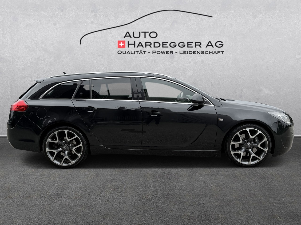 OPEL Insignia Sports Tourer 2.8 Turbo OPC 4WD Automatic / Fisch ab Service inkl. Vollgaranite-showroom-element-2