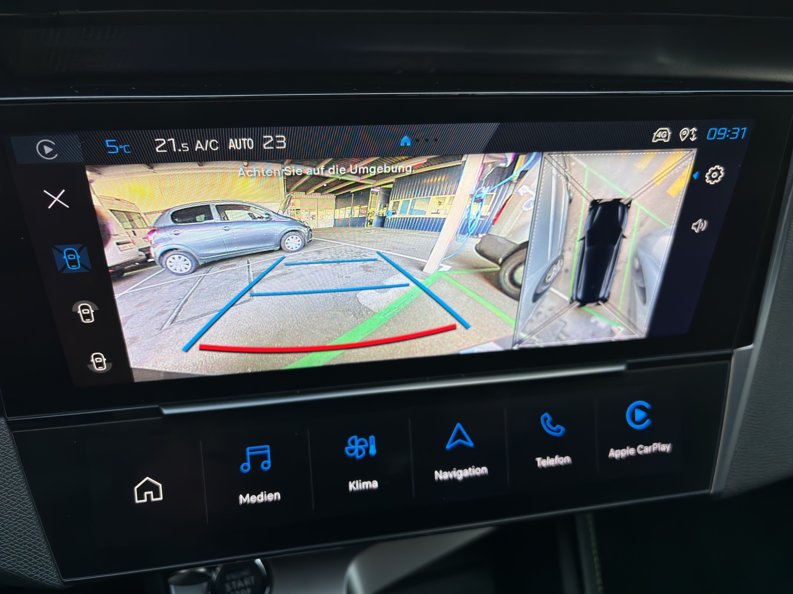 PEUGEOT 308 SW 1.6 PHEV 225 GT-image-15