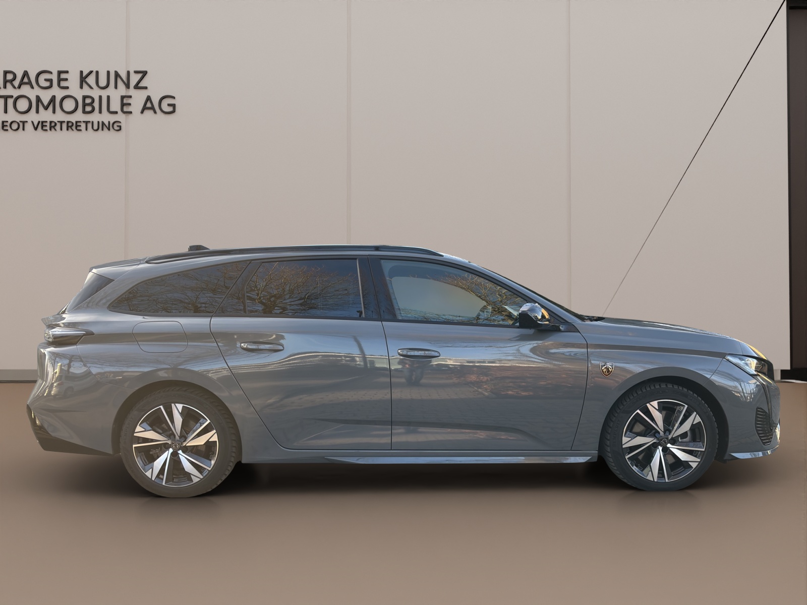 PEUGEOT 308 SW 1.6 PHEV 225 GT-image-5