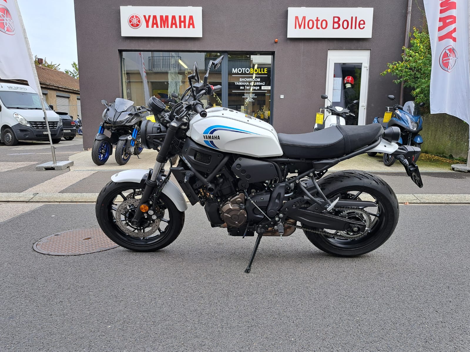 YAMAHA XSR 700-image-3