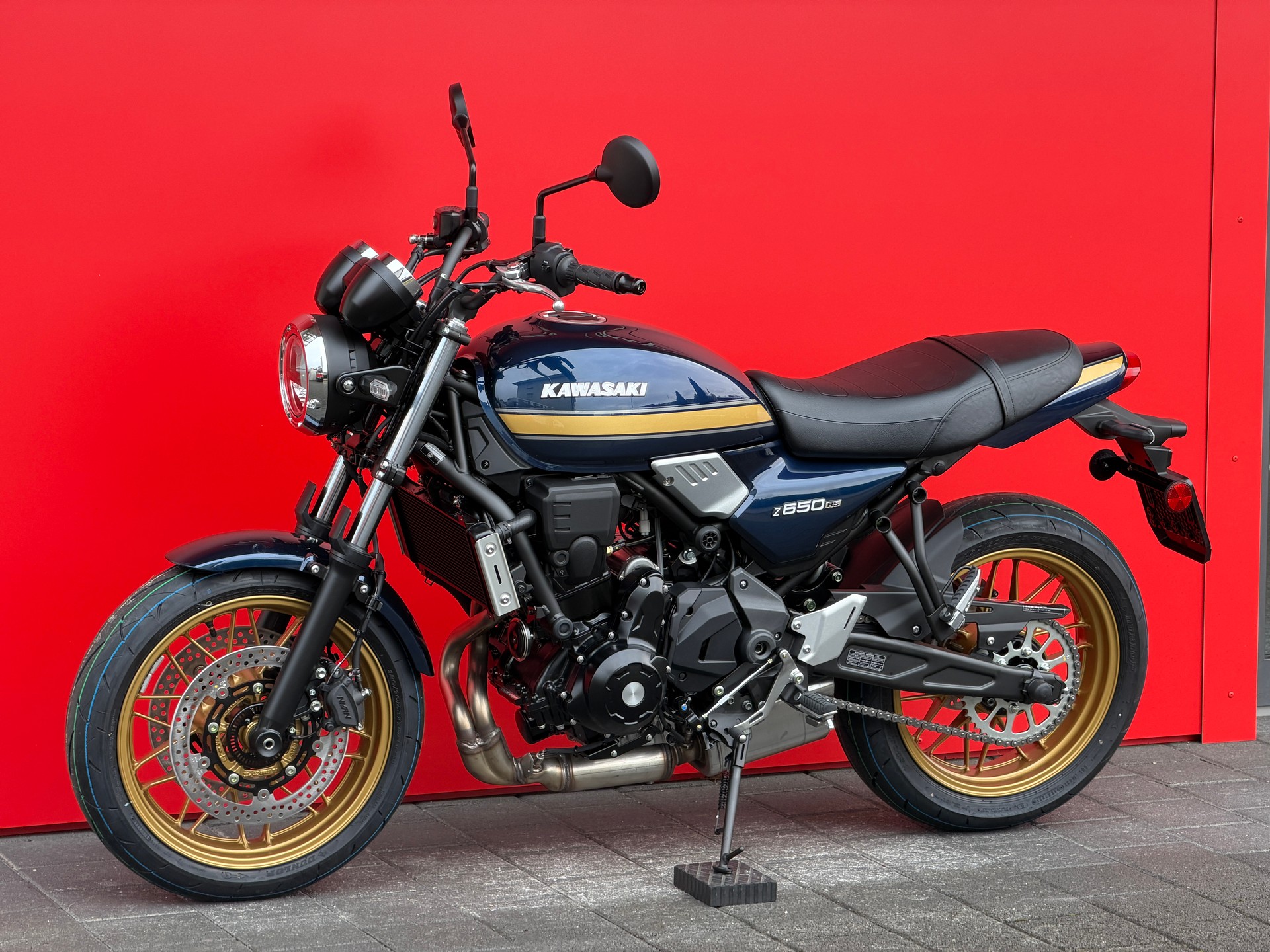 KAWASAKI Z 650 RS-image-13
