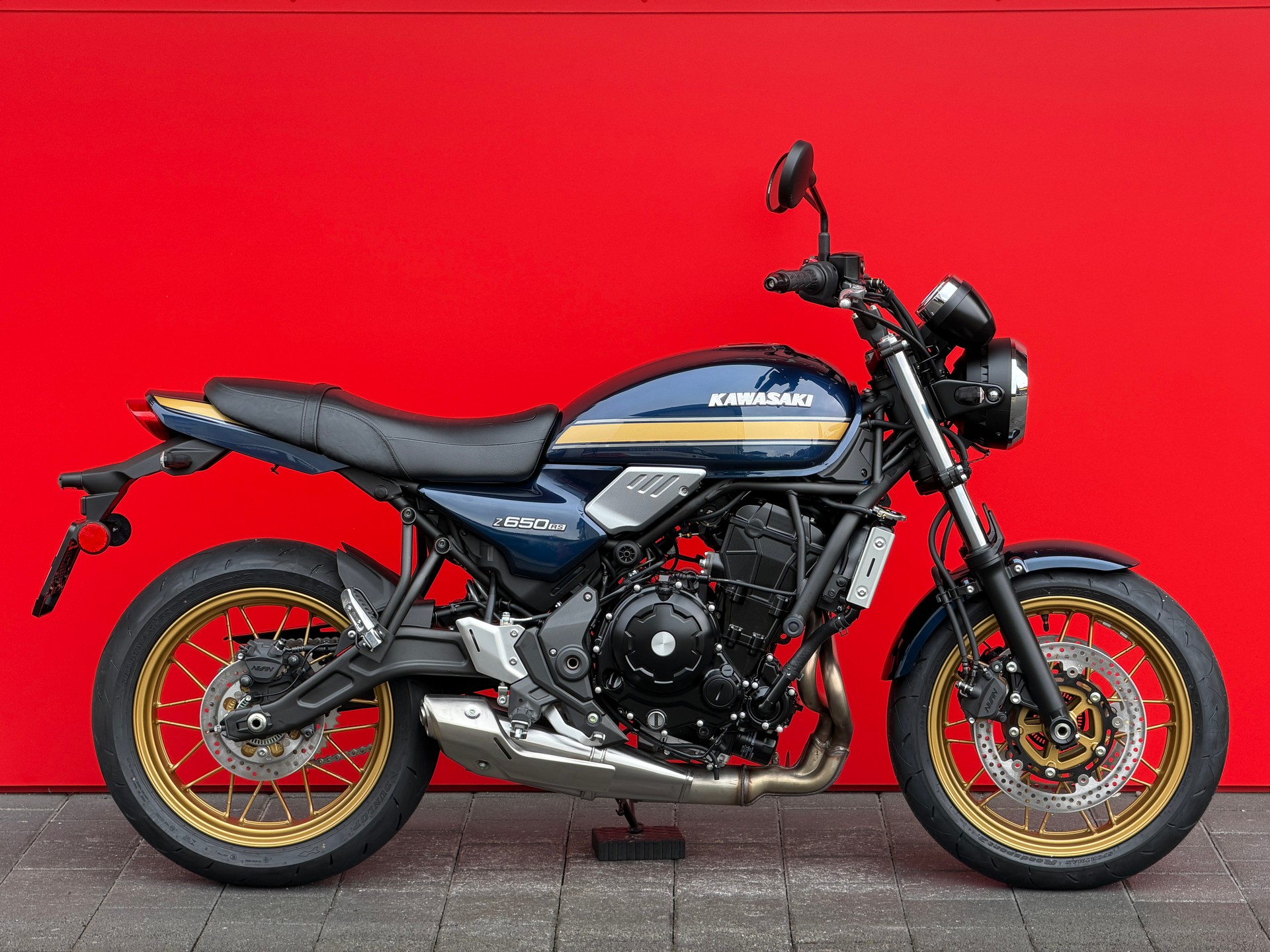 KAWASAKI Z 650 RS