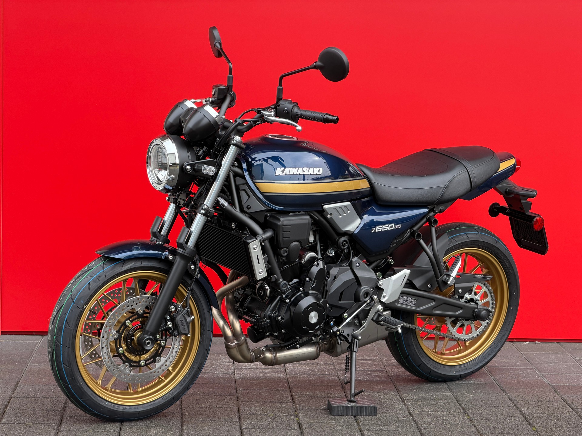 KAWASAKI Z 650 RS-image-10