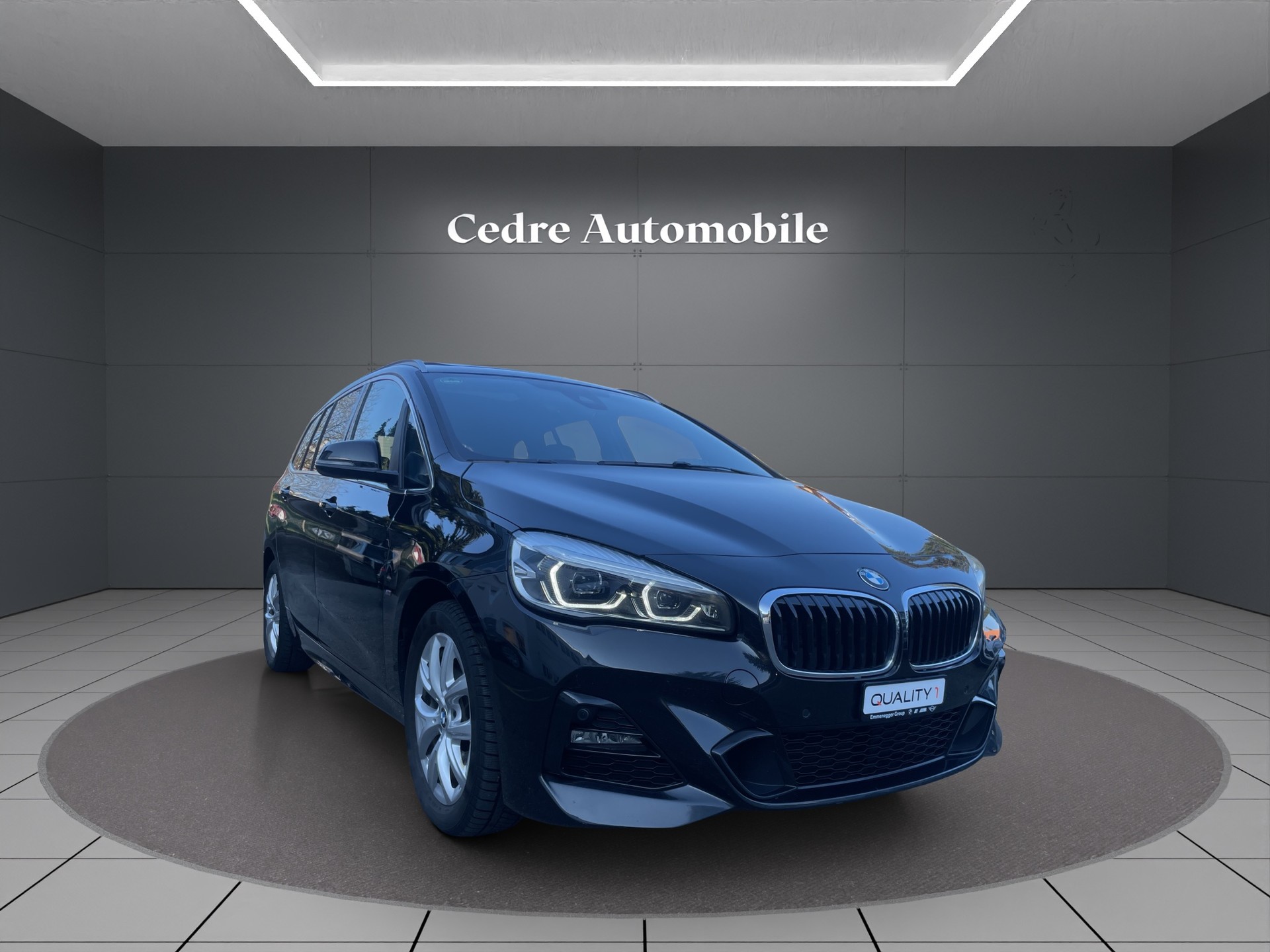BMW 220d xDrive M Sport Gran Tourer Steptronic Travel Edition-showroom-element-1