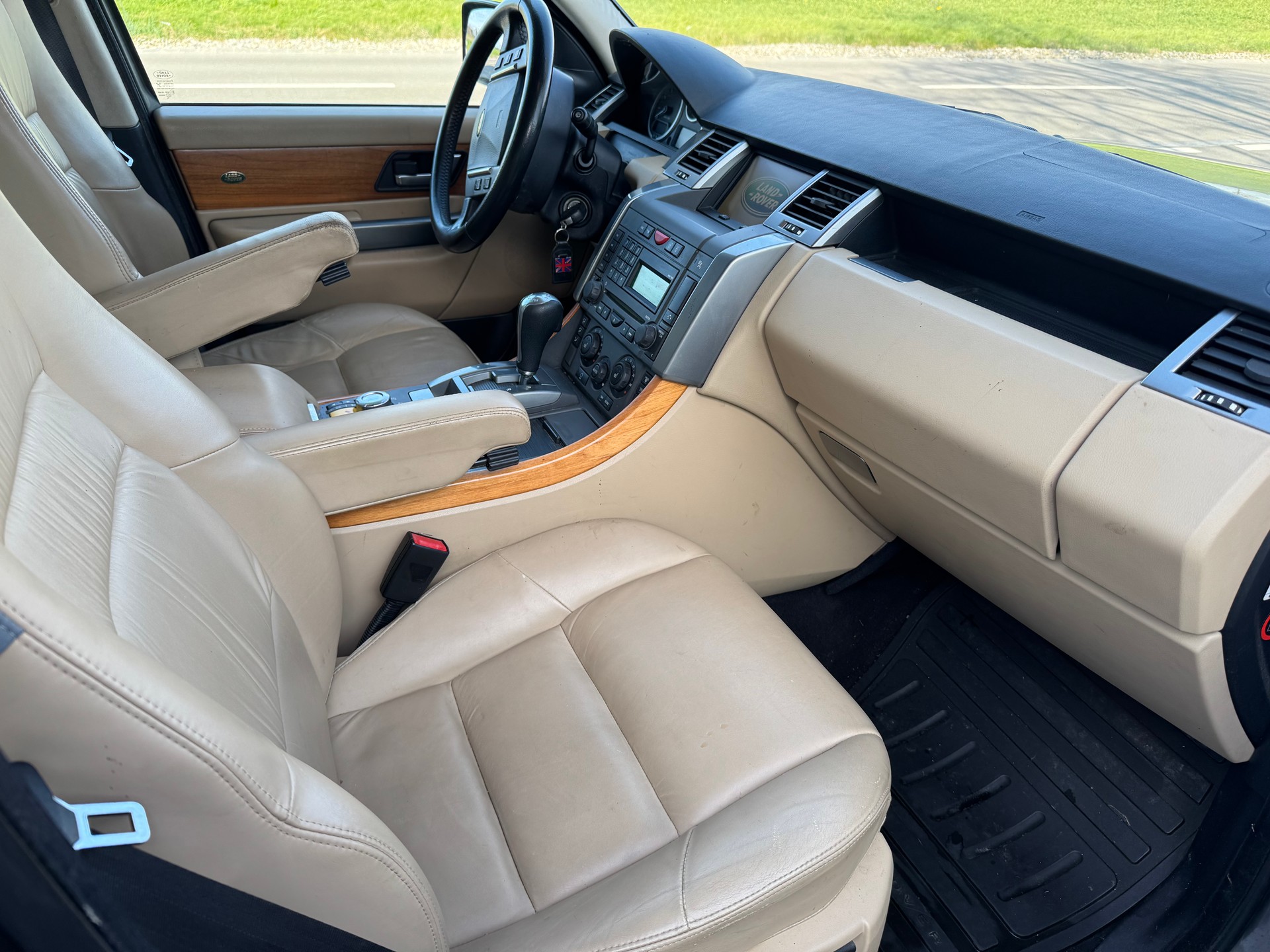 LAND ROVER Range Rover Sport 4.4 V8 HSE Automatic-image-9