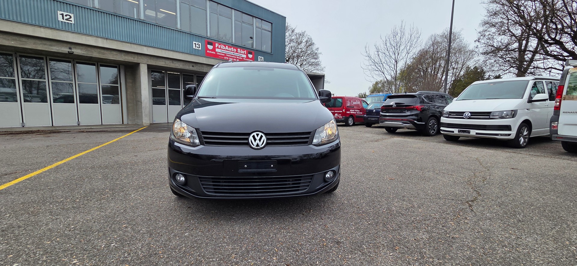 VW Caddy Maxi 1.6 TDI Blue Motion Family DSG-image-3