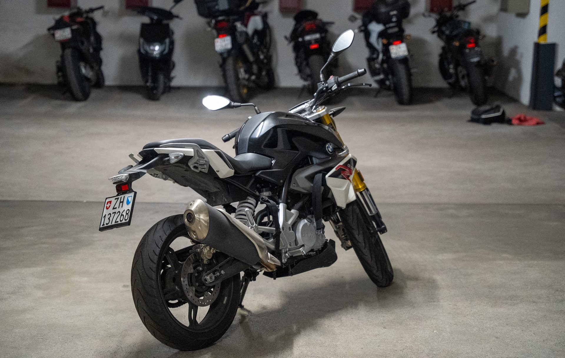 BMW G 310 R ABS-image-2