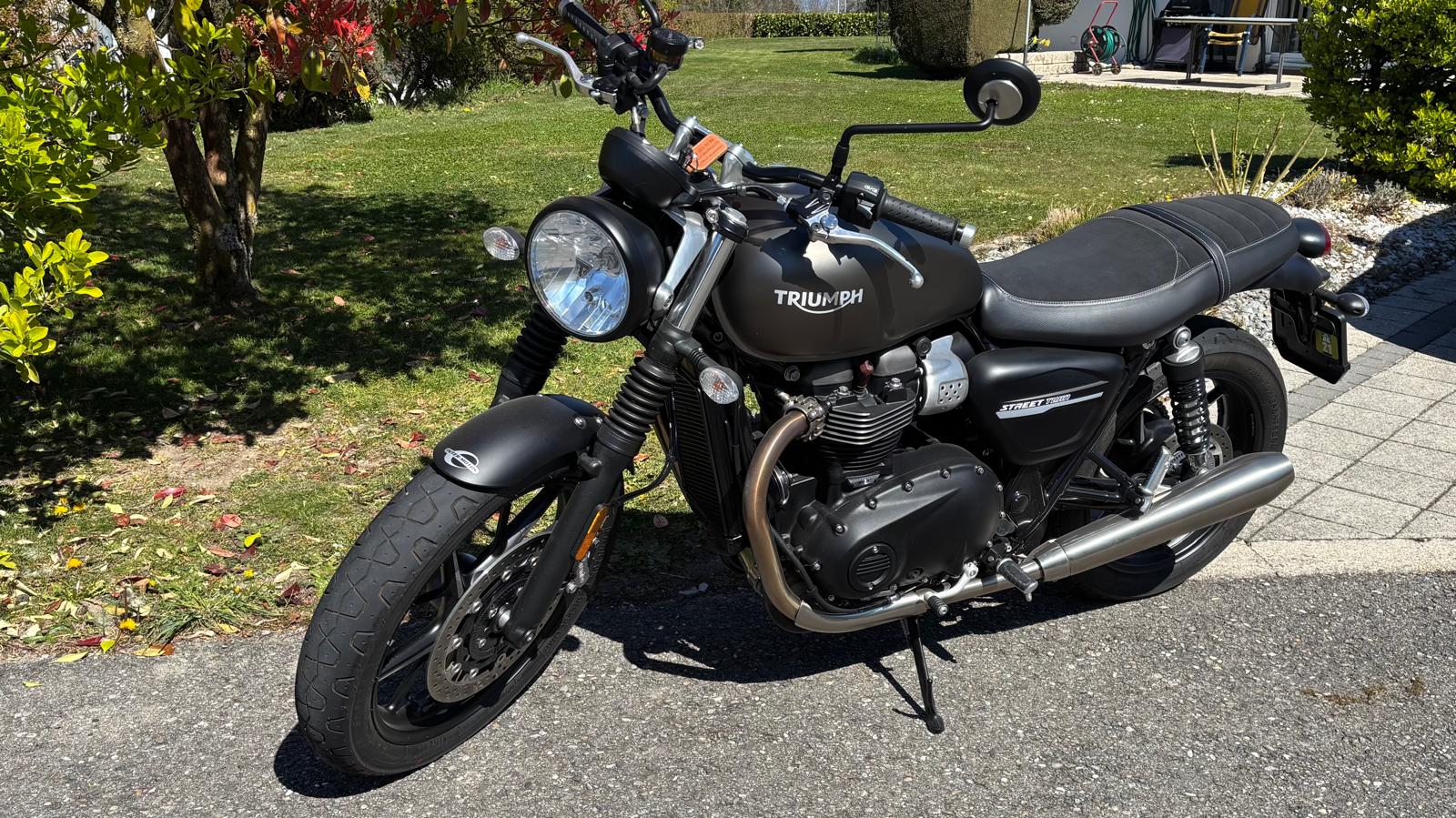 TRIUMPH Street Twin 900 i-image-0