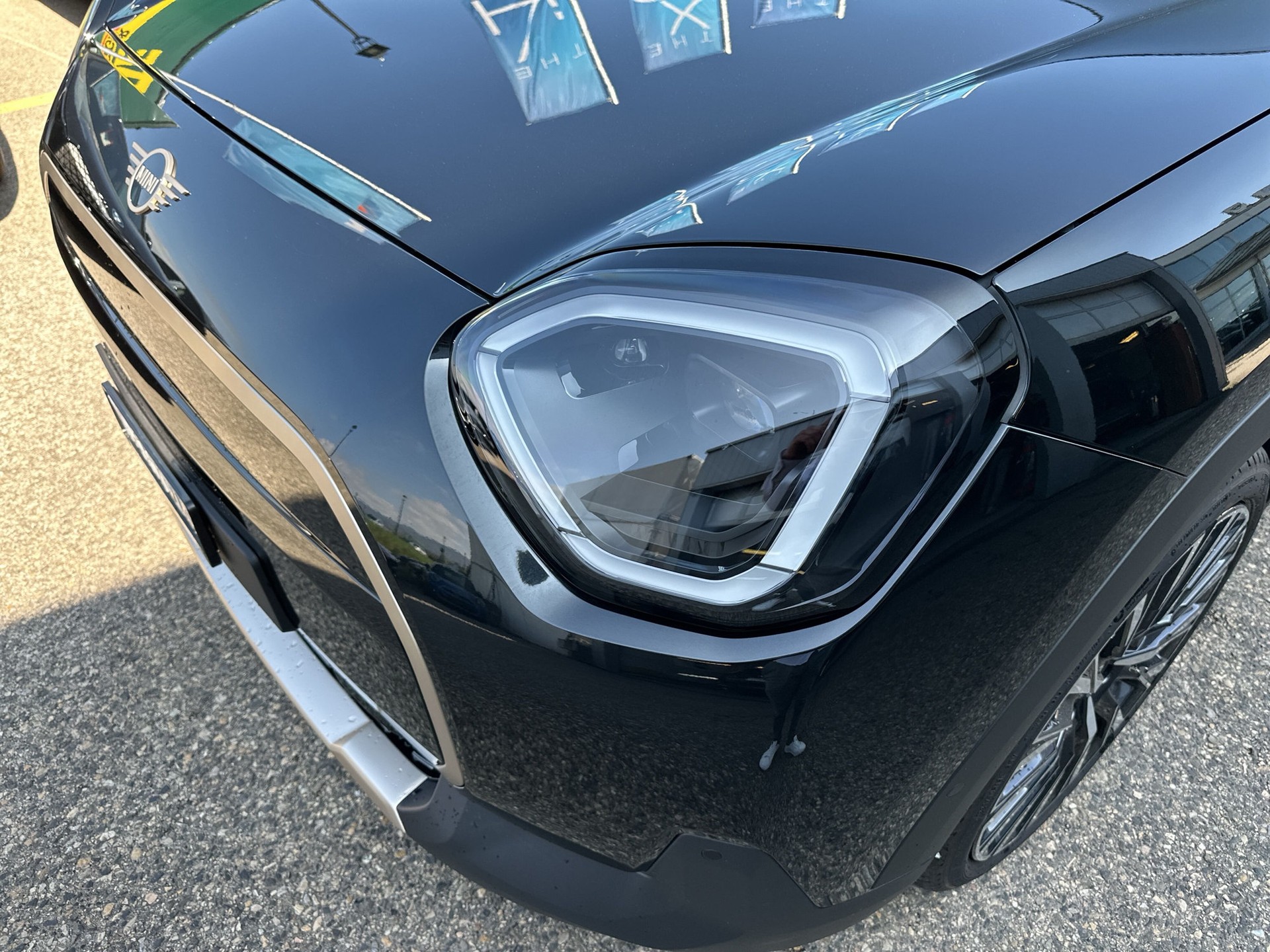 MINI Aceman E-image-17