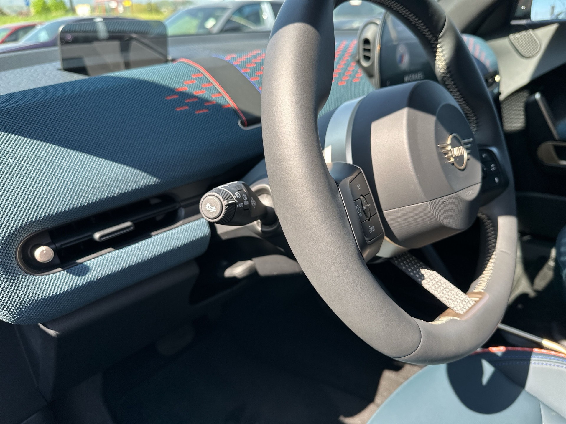MINI Aceman E-image-19