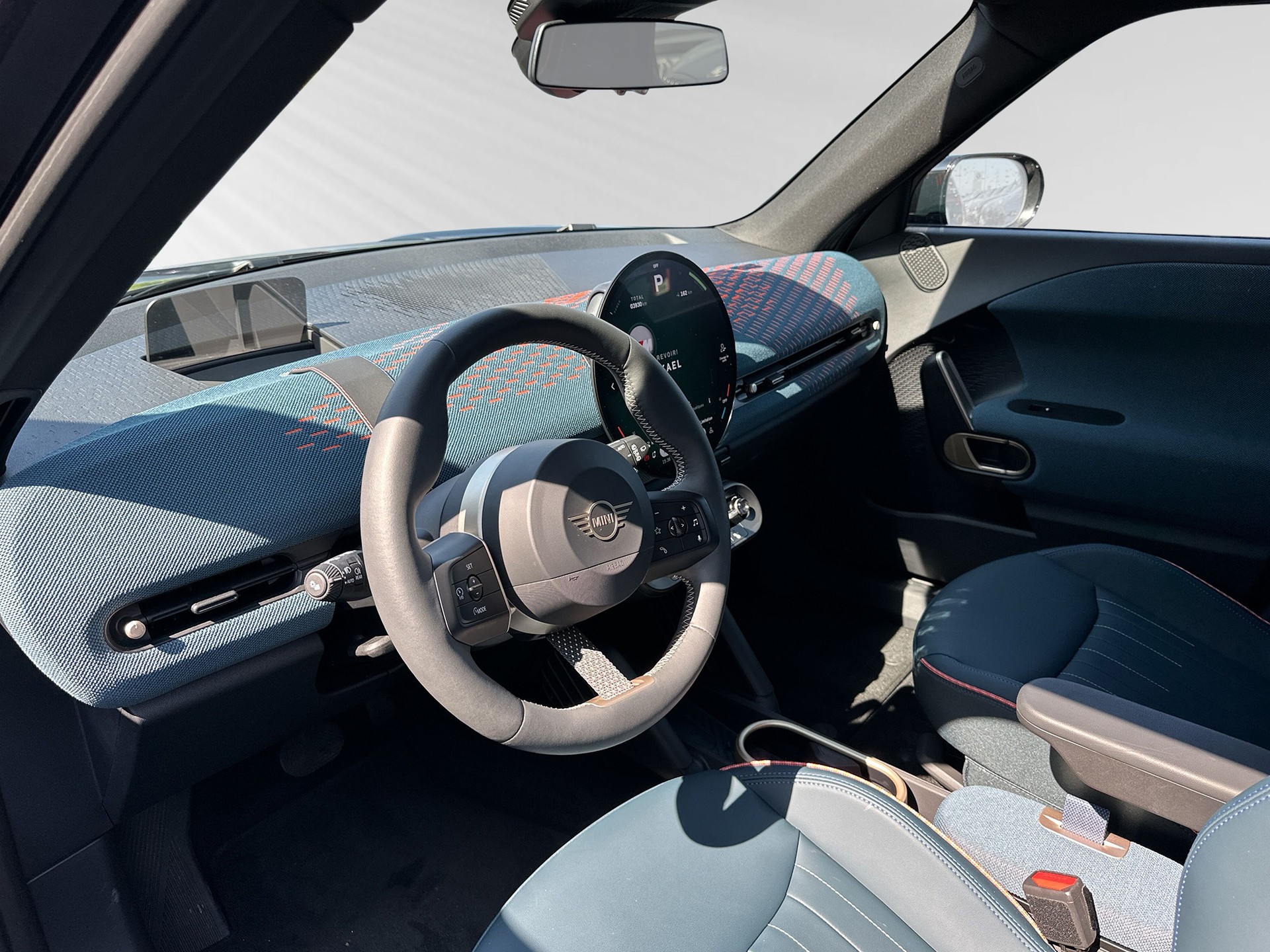MINI Aceman E-showroom-element-3