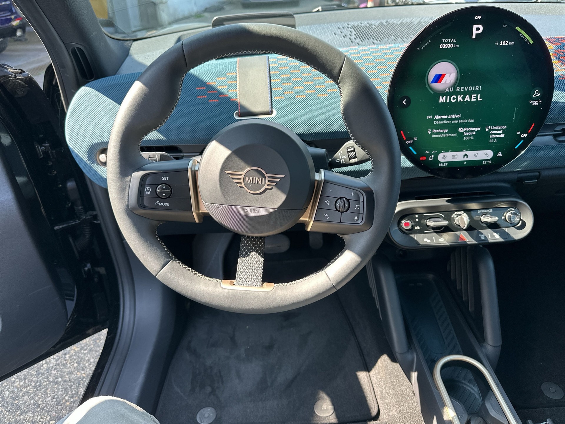 MINI Aceman E-image-11