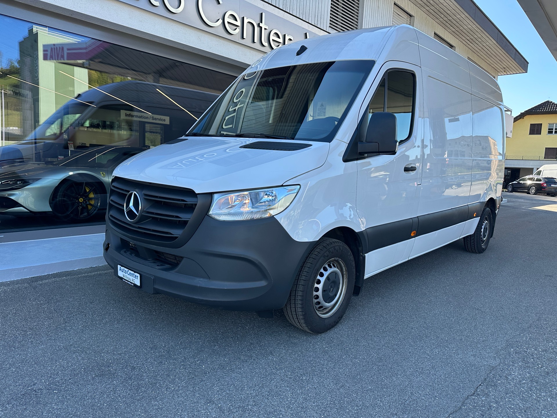 MERCEDES-BENZ Sprinter 315 CDI Standard Worker 9G-TRONIC FWD-showroom-element-1
