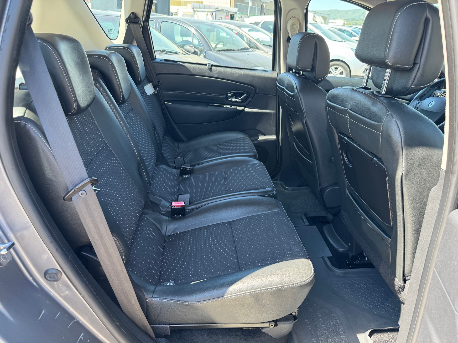 RENAULT Scénic 1.5 dCi Bose Edition EDC-image-11