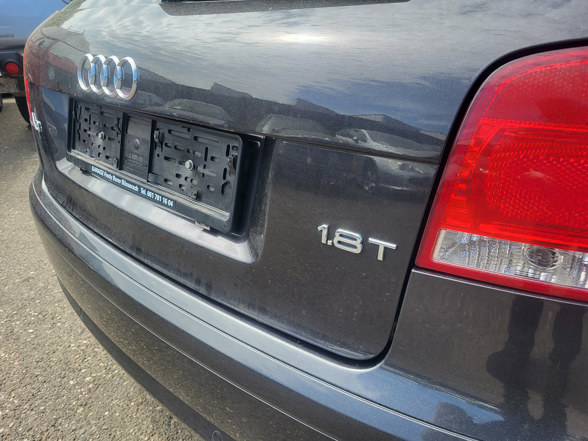 AUDI A3 Sportback 1.8 Turbo FSI Ambition-image-13
