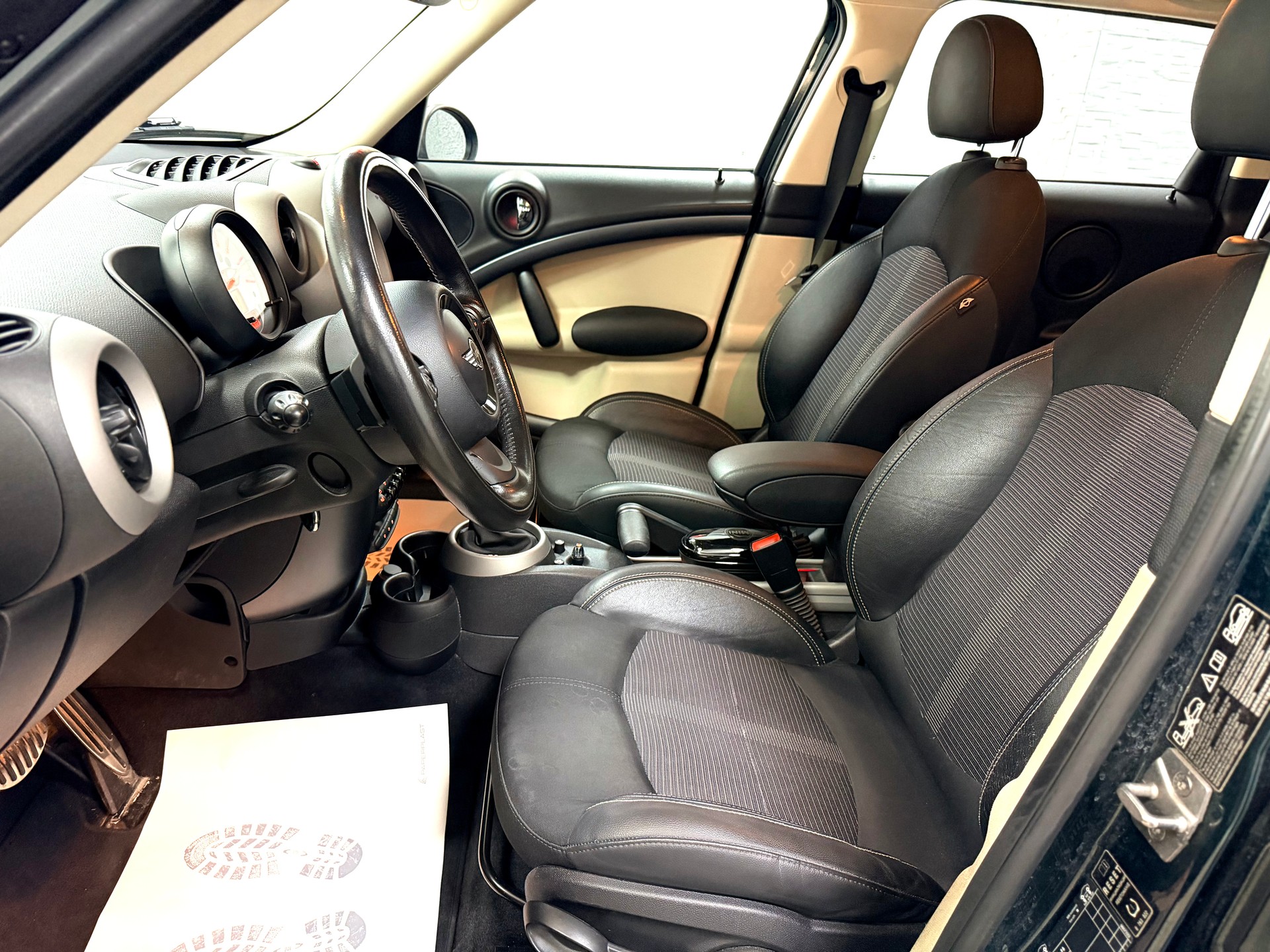 MINI Countryman Cooper S ALL4-image-7