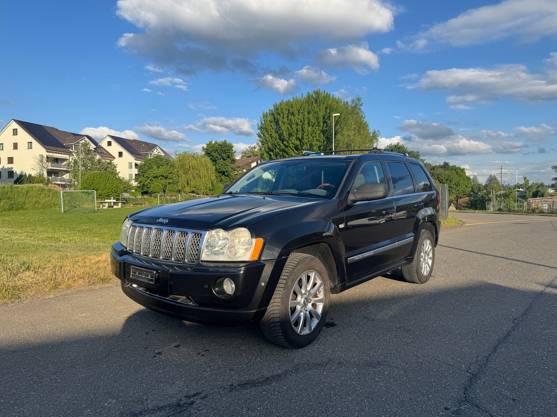 JEEP Grand Cherokee 3.0 CRD Laredo Automatic-image-2