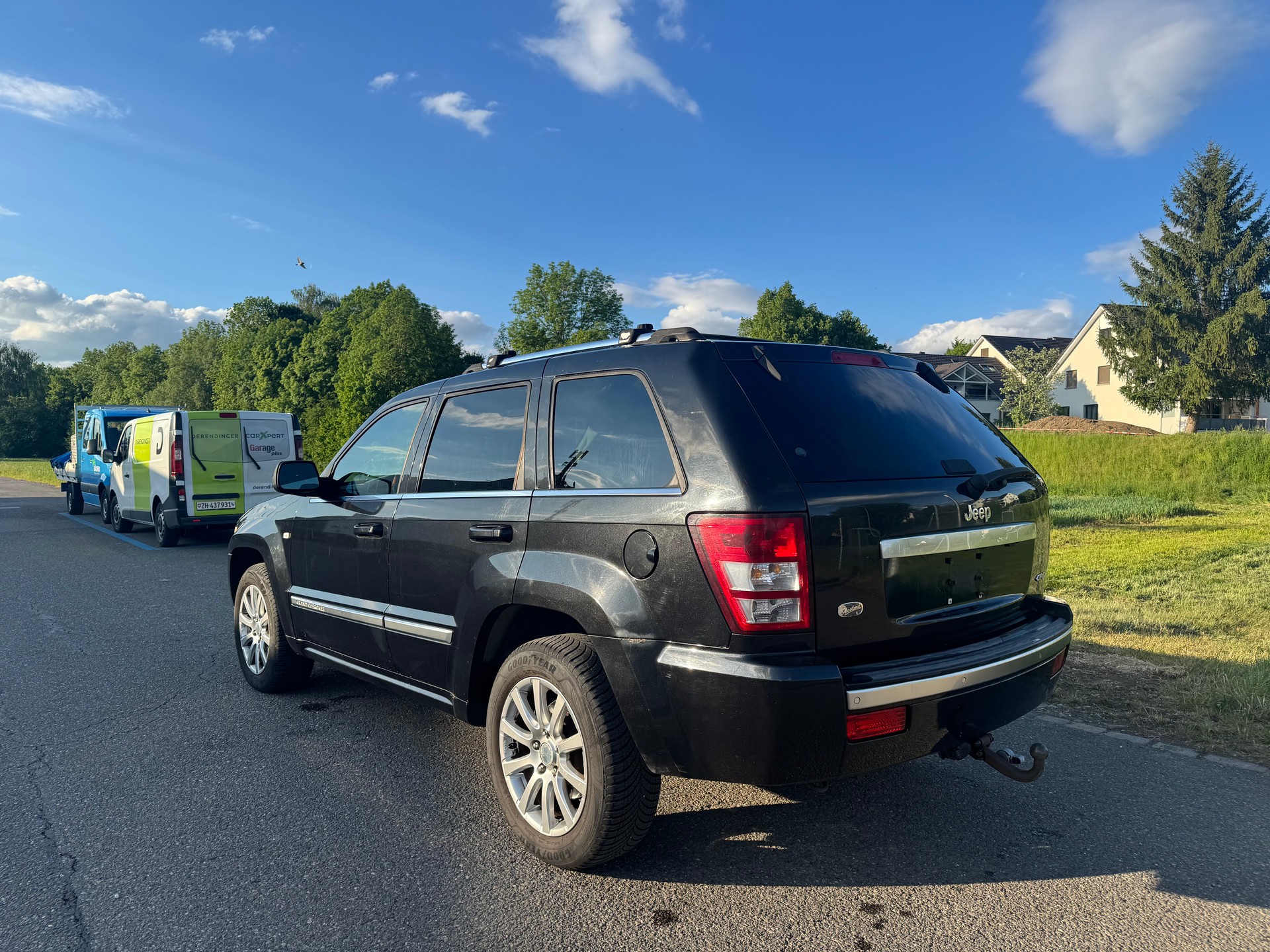 JEEP Grand Cherokee 3.0 CRD Laredo Automatic-image-4
