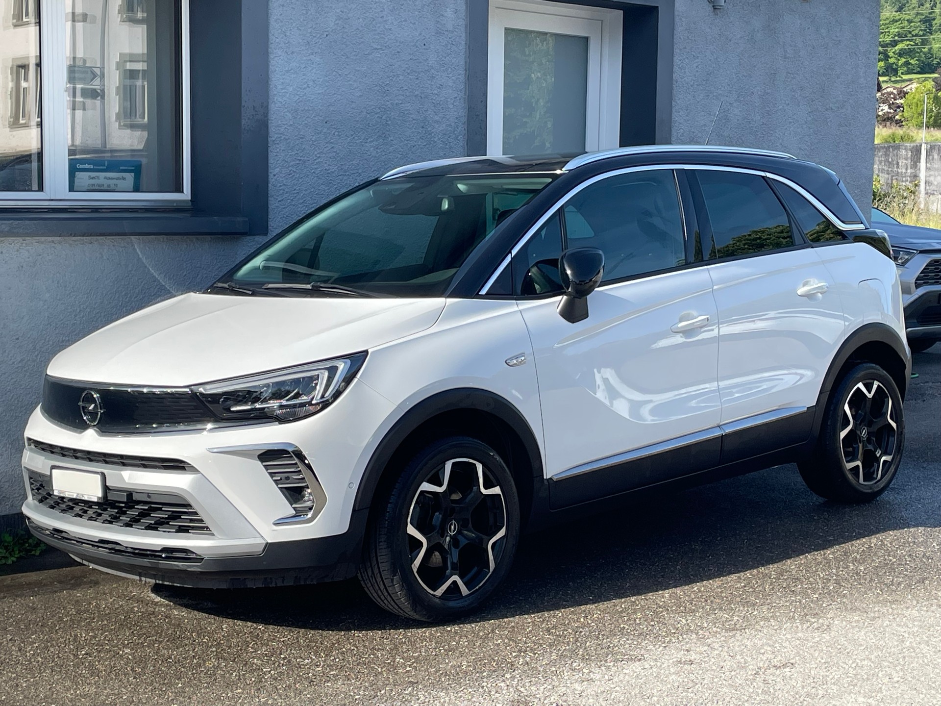OPEL Crossland 1.2i Ultimate Automat