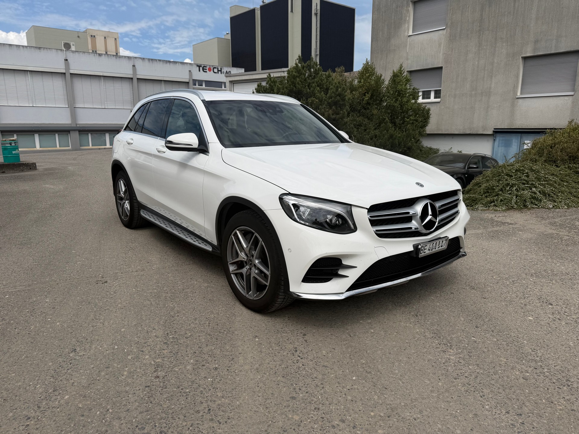 MERCEDES-BENZ GLC 220 d AMG Line 4m