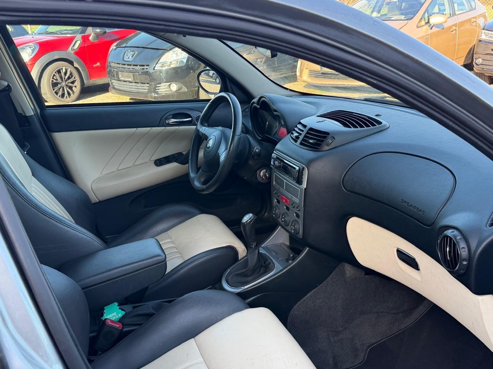 ALFA ROMEO 147 1.6 TS 16V-image-6