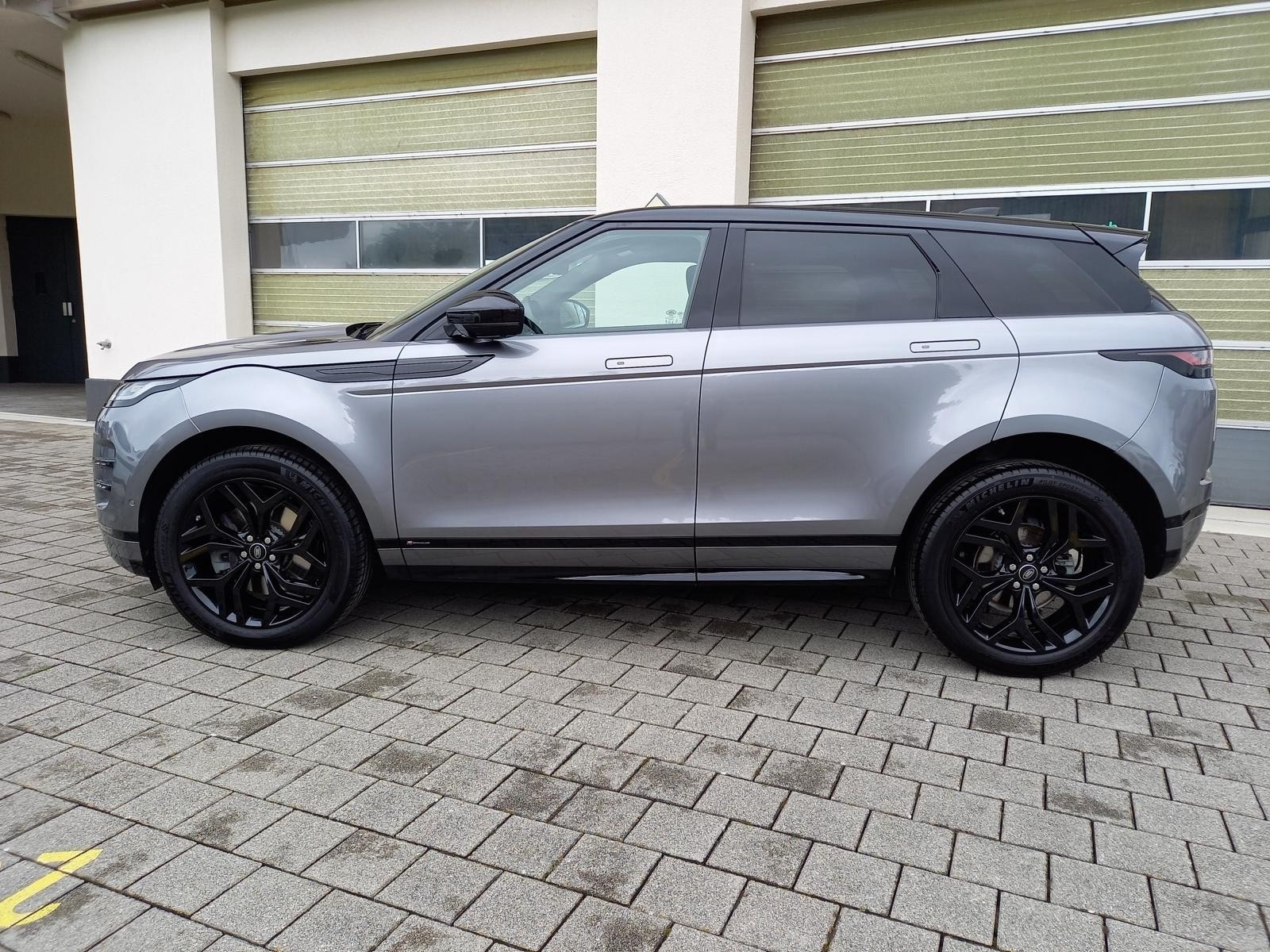 LAND ROVER Range Rover Evoque R-Dynamic P 250 SE HSE AT9-showroom-element-2