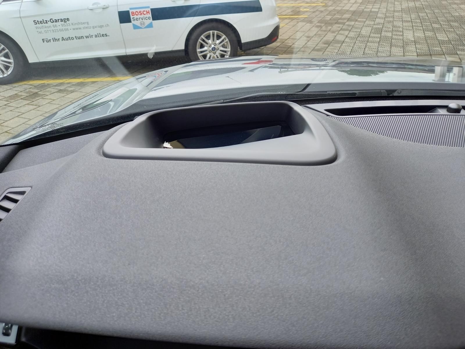 LAND ROVER Range Rover Evoque R-Dynamic P 250 SE HSE AT9-image-4