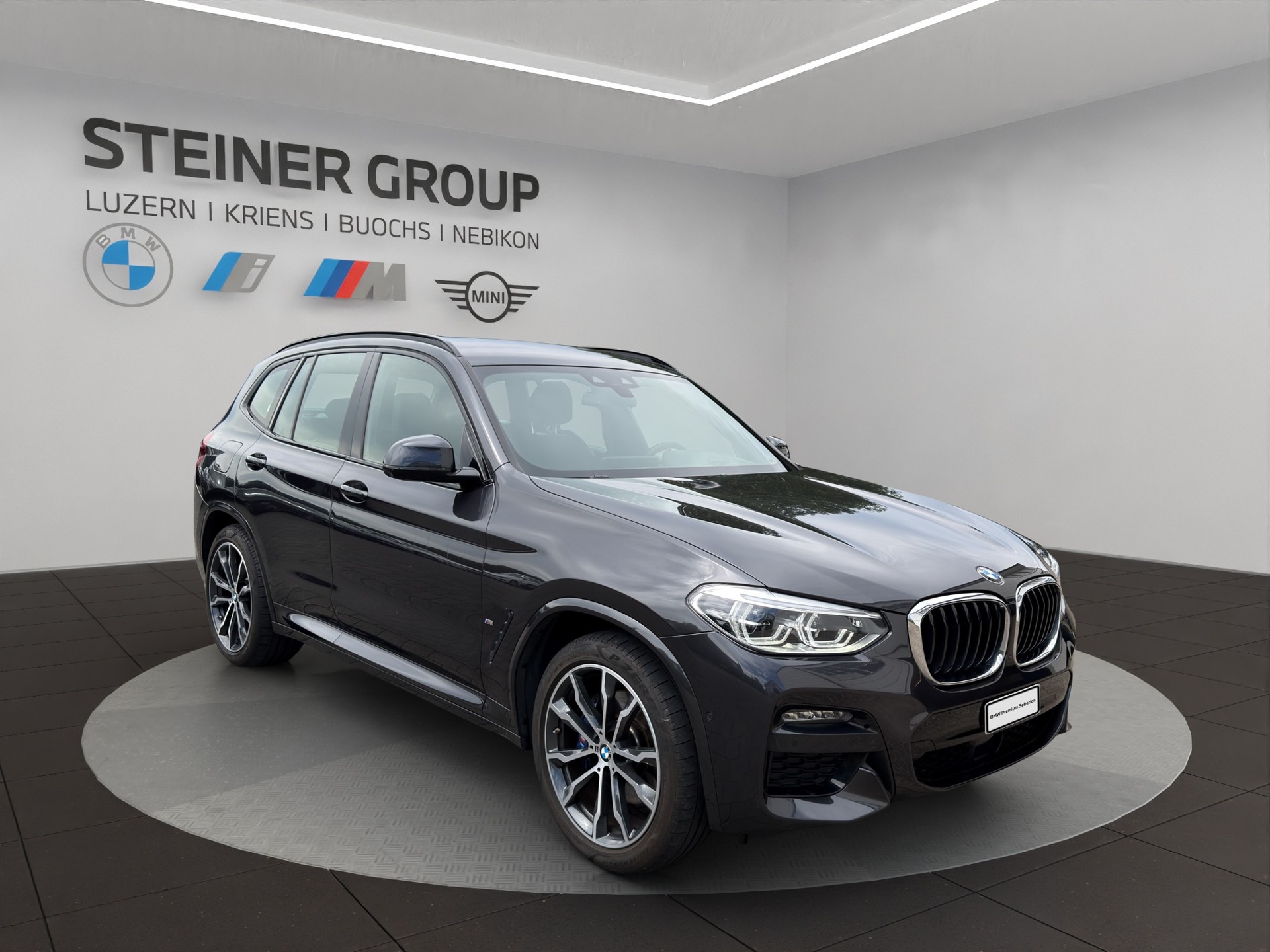 BMW X3 xDrive 30e Pure M Sport-showroom-element-3