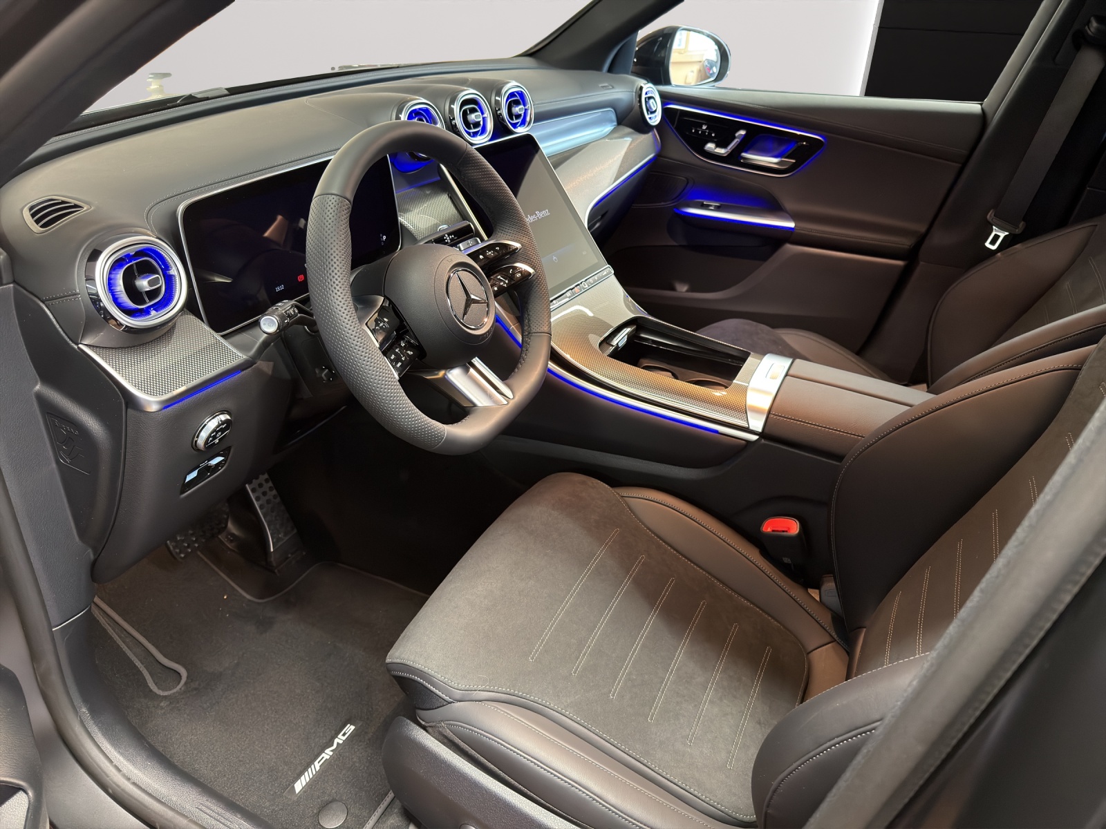 MERCEDES-BENZ GLC 200 4Matic 9G-Tronic-image-7