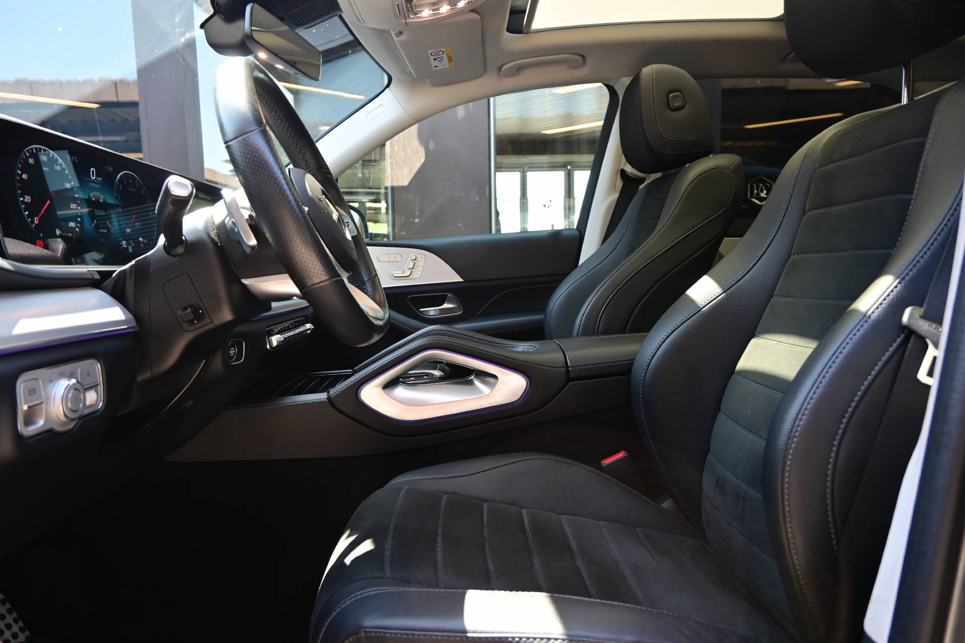 MERCEDES-BENZ GLE 350 e AMG Line 4matic-image-11