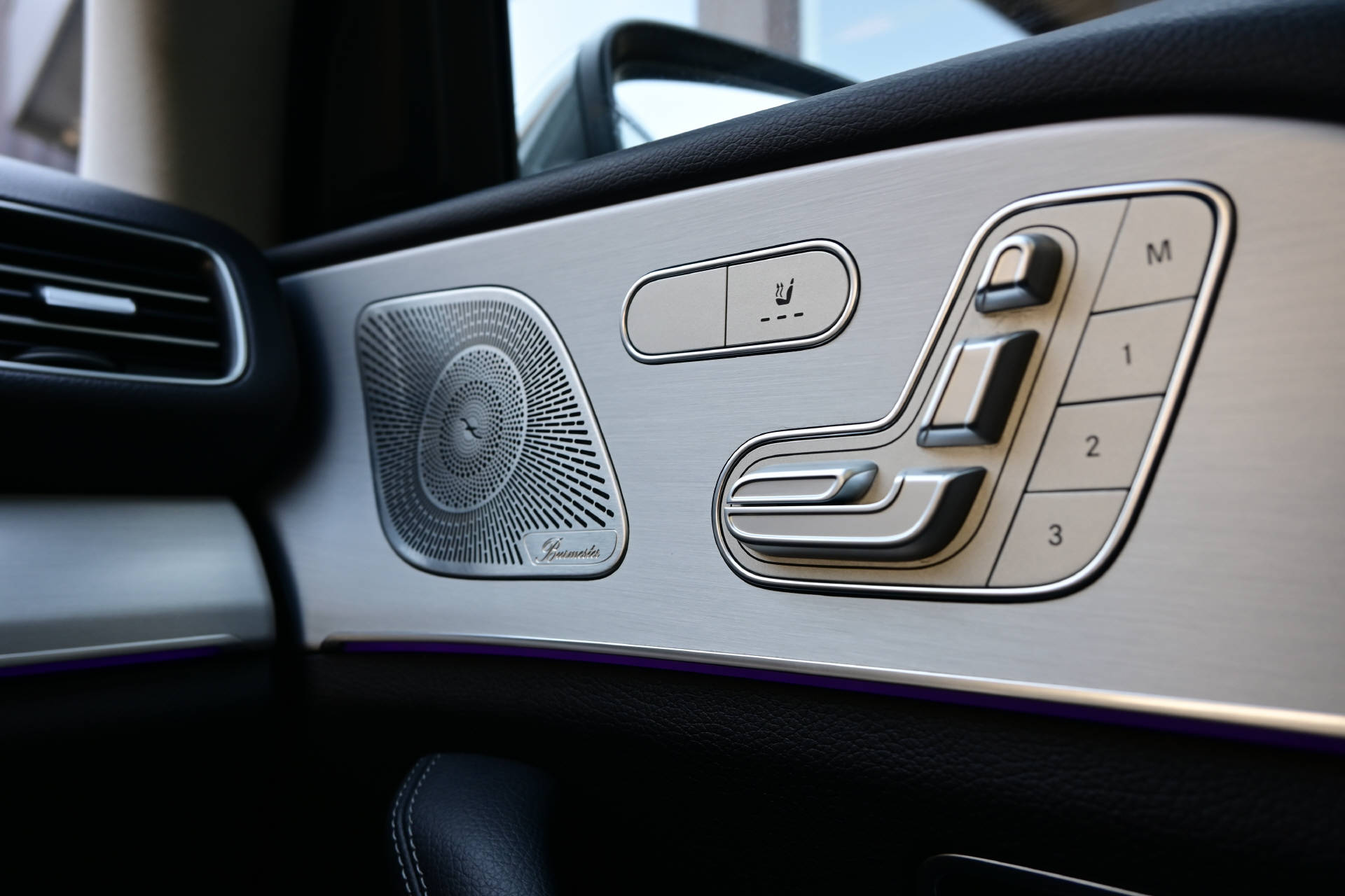 MERCEDES-BENZ GLE 350 e AMG Line 4matic-image-16