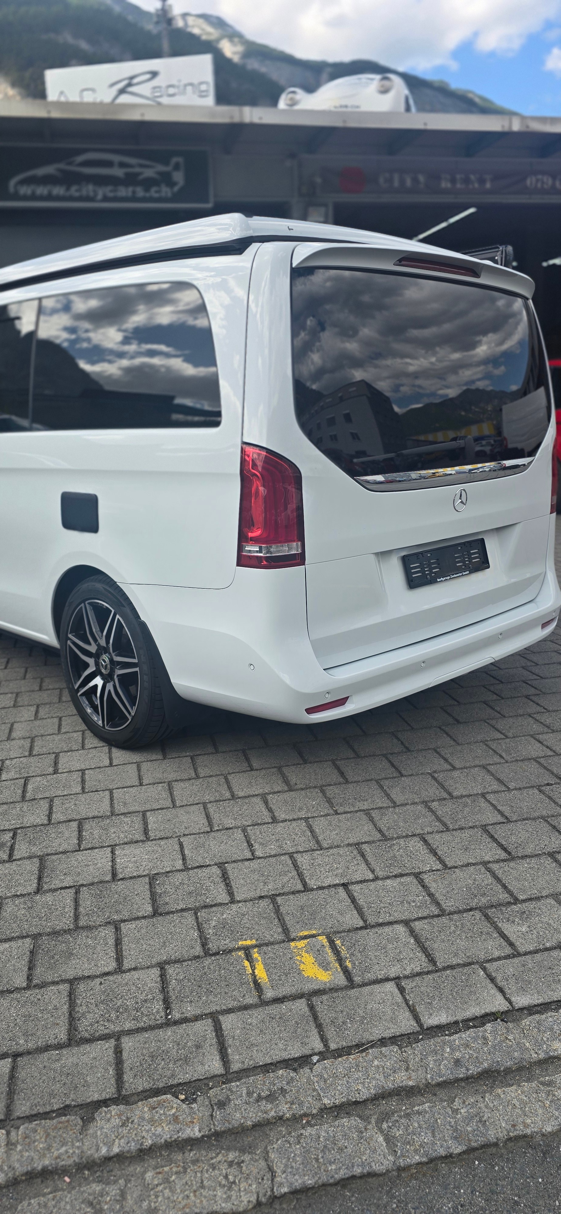 MERCEDES-BENZ Marco Polo 300 d 4M Automat-image-3