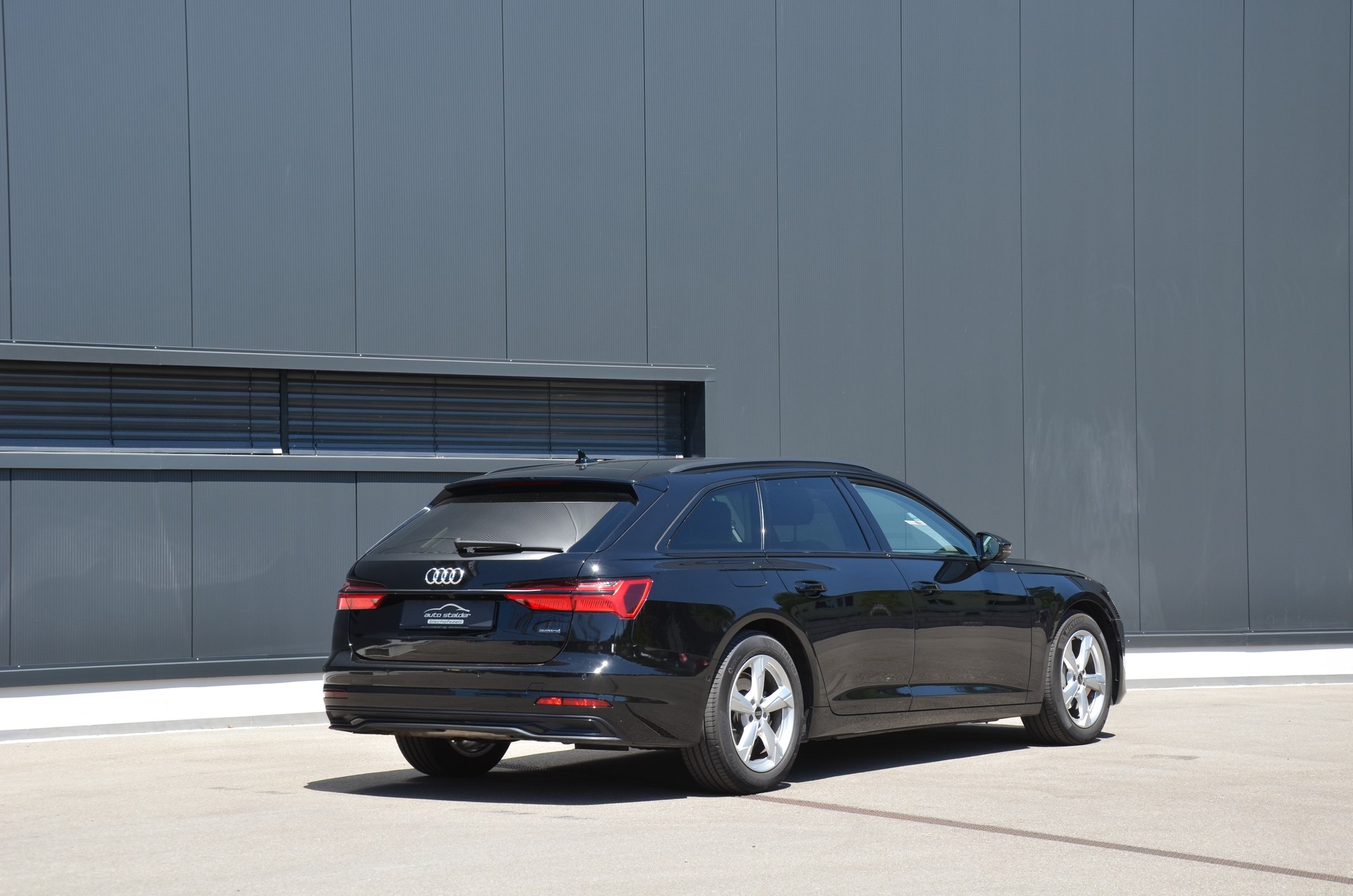 AUDI A6 Avant 40 TDI advanced quattro S-tronic-showroom-element-2