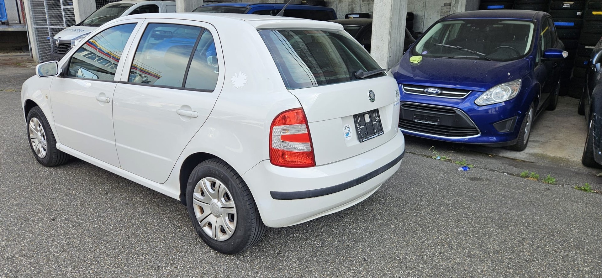 SKODA Fabia 1.2 Entry-image-3