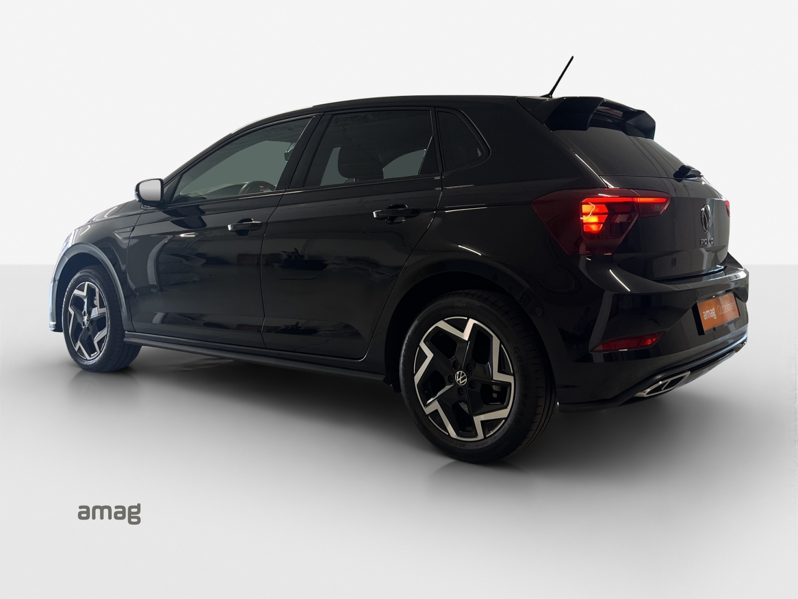 VW Polo 1.0 TSI R-Line DSG-showroom-element-2