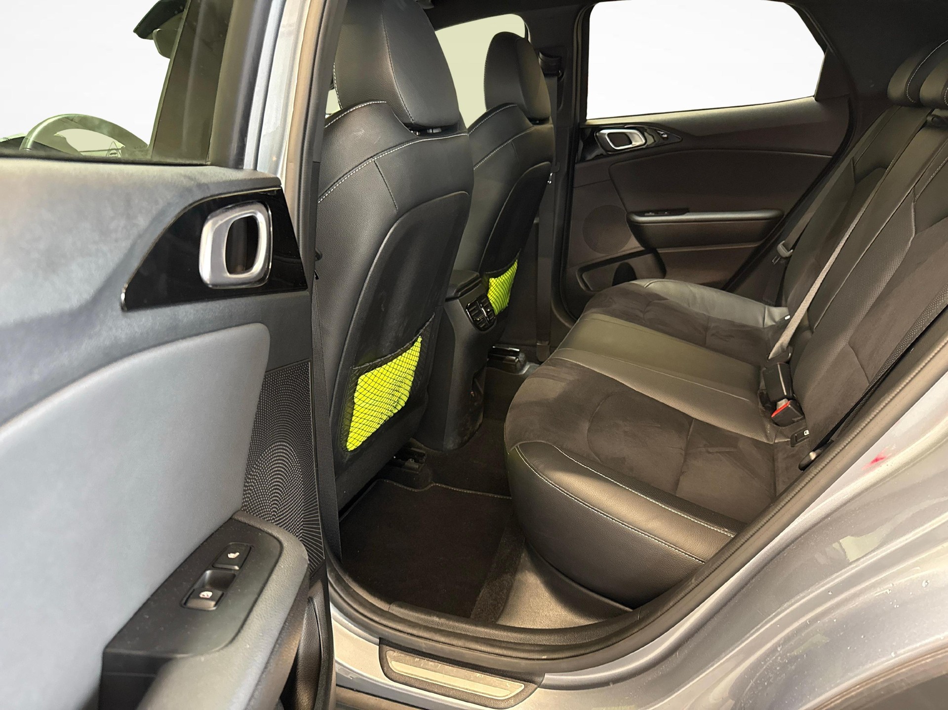KIA XCeed 1.5 T-GDi MHEV GT-Line-image-10