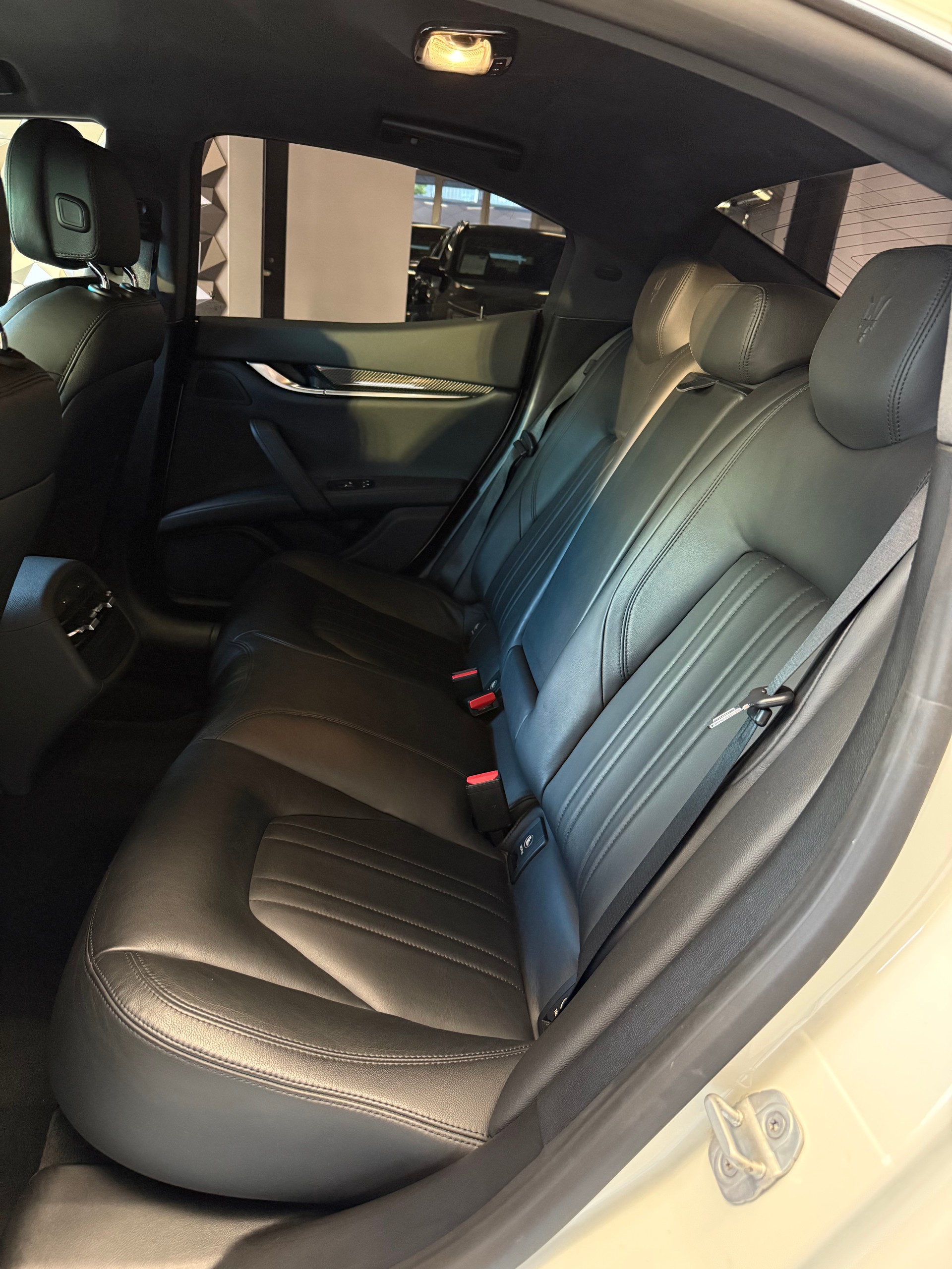 MASERATI Ghibli S Q4 3.0 V6 Automatica-image-7