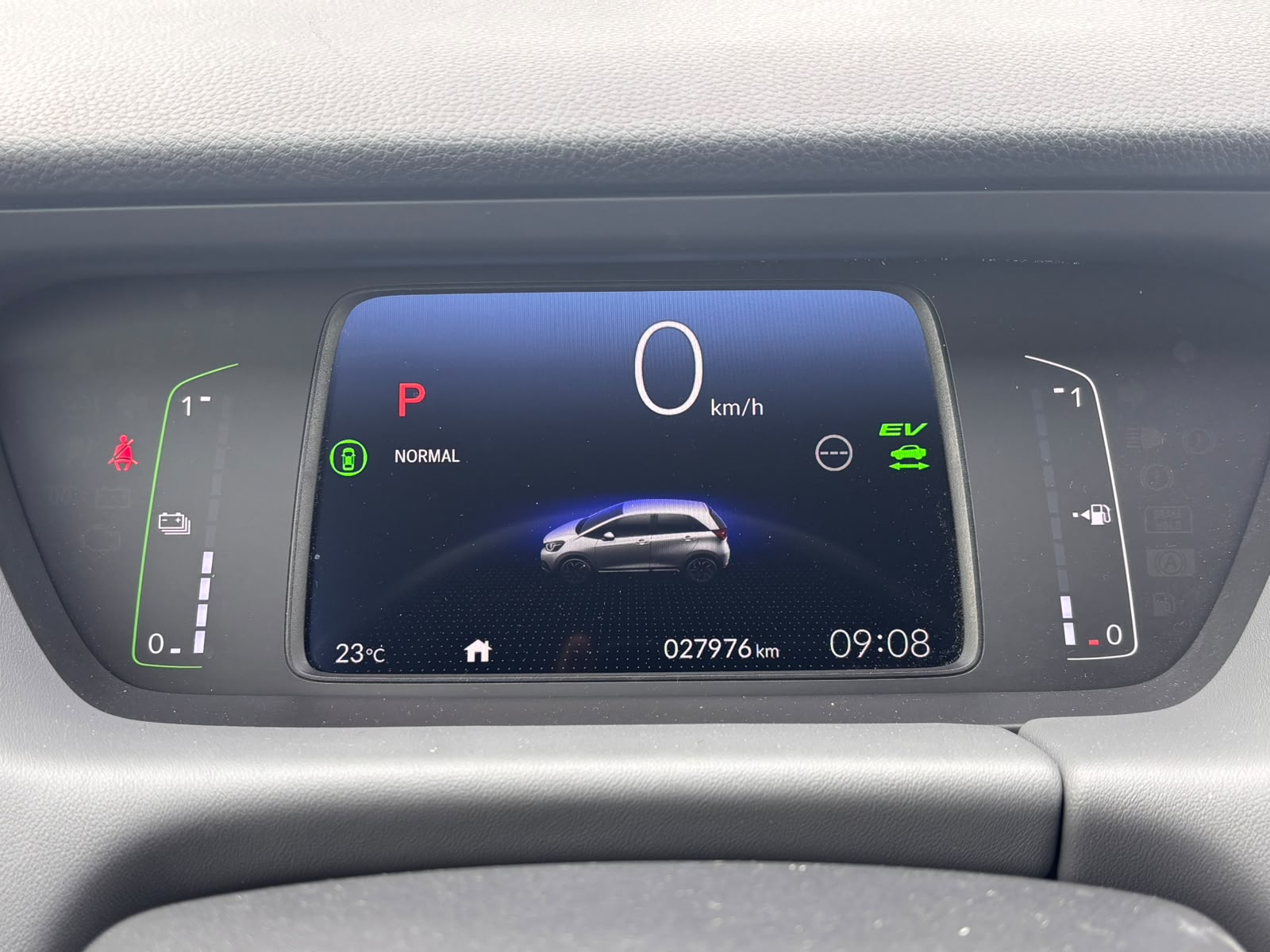 HONDA Jazz 1.5i-MMD Advance Sport E-CVT-image-15