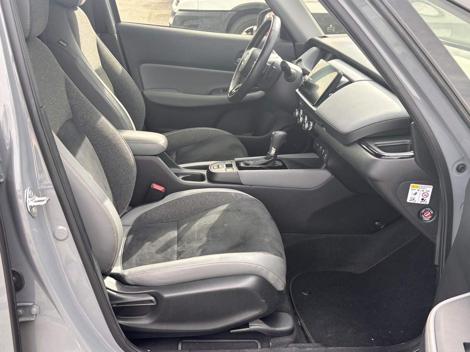 HONDA Jazz 1.5i-MMD Advance Sport E-CVT-image-13