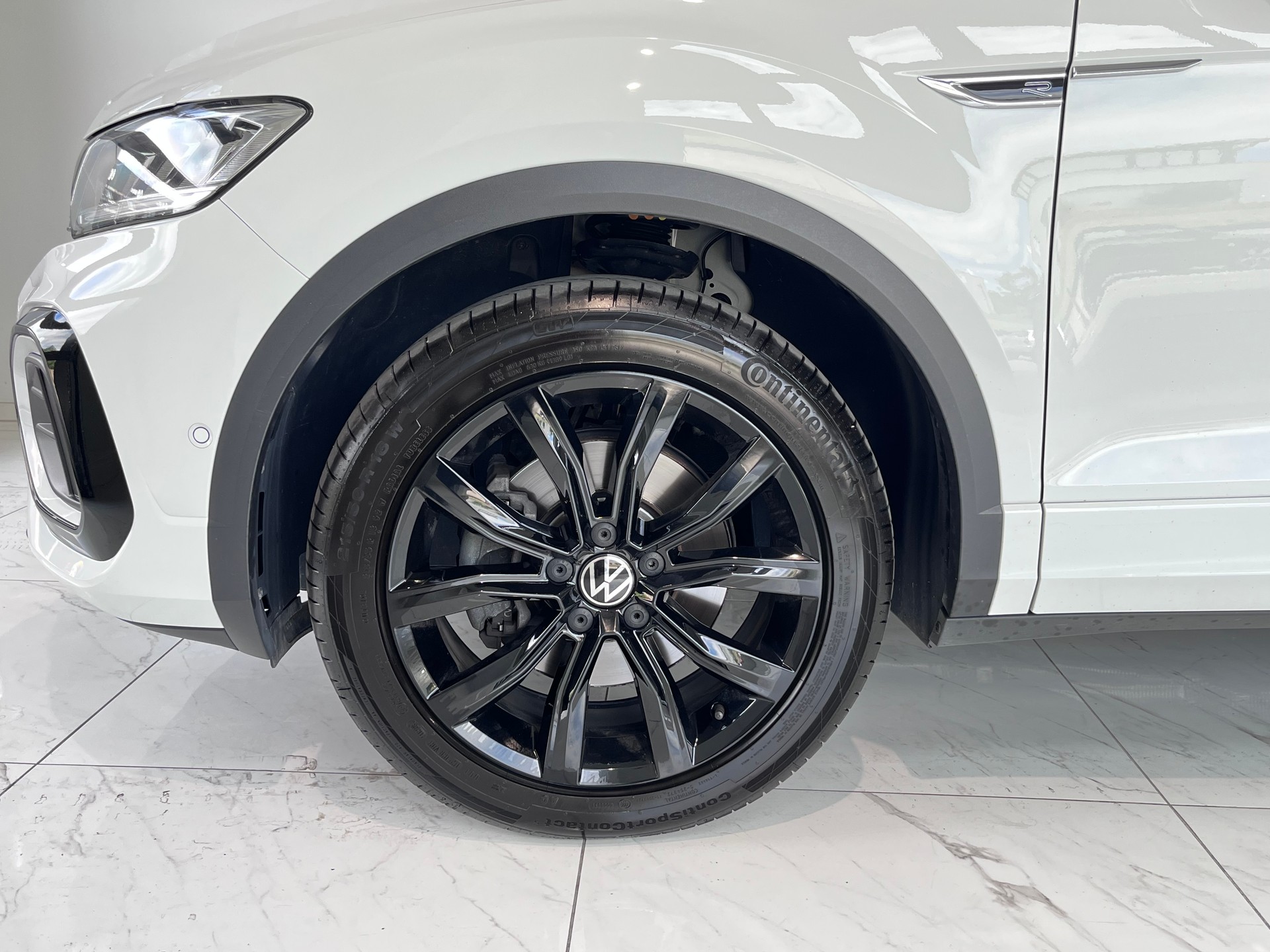 VW T-Roc 2.0 TSI R-Line DSG 4Motion-image-10